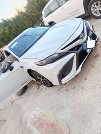 كامري 2023 SE فور ويل  أمريكي فول مواصفات لون سموك بانزين فقط   فتحة ب...
