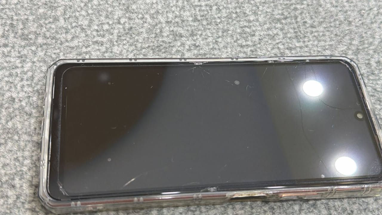 بيع مستعجل𝟏𝟐𝟎وبي مجال.Redmi Note 10 Pro بدل شاشه اصليه لله شاهد ب 𝟲𝟱الف. جهاز كلش حلو ومال جناي فقط لزكت لكامره. بسبب المتحانات ما بدله ب 𝟯دينار ويا.  شاحنه 𝟴𝟎واط


**إذا كنت صاحب هذا الإعلان وتريد حذفه لأي سبب، رجاءا أرسل رسالة إلى الدعم الفني**