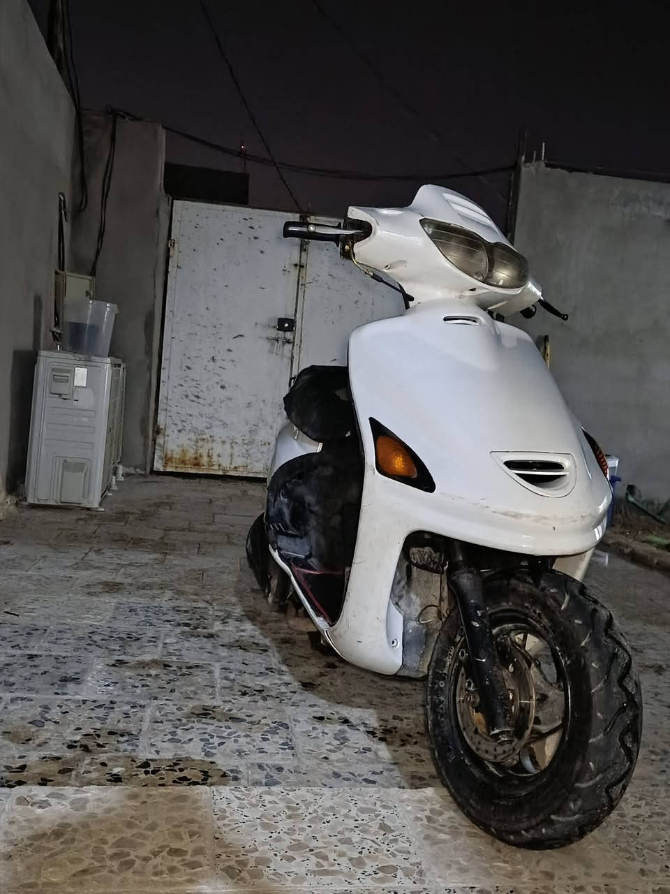 السلام عليكم فراشه فحل للبيع دراجه نكره سلف الدراجه كامله سرعه ومعدل فول مكان نجف عسكري شارع السبيس السعر 360 وبيه مجال رقم ***********
