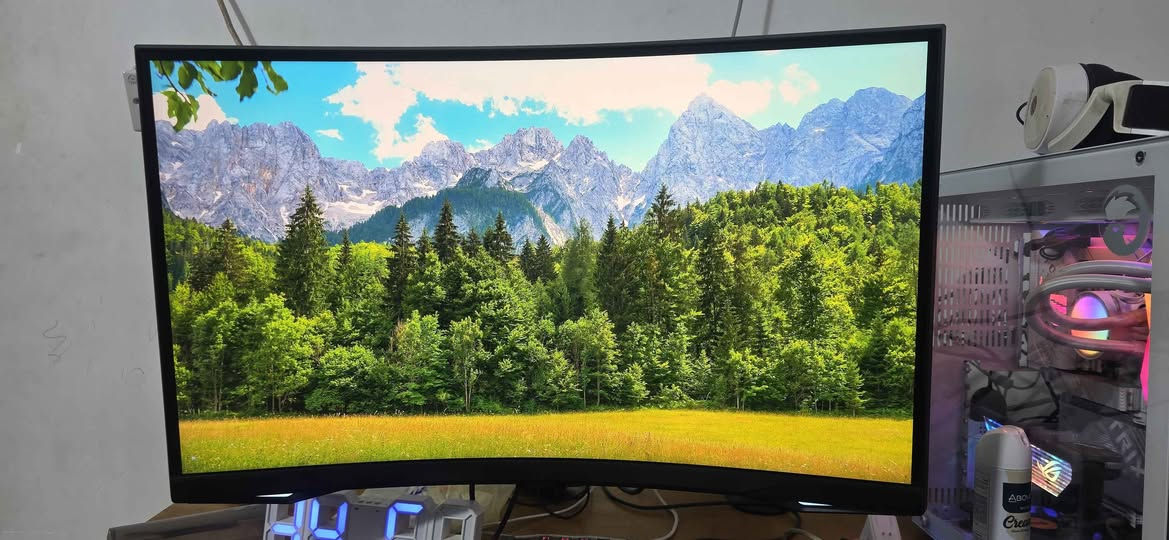 ‎شاشه سامسنك. G6. 240H. سمارت. معا ريمونت تحكم.+ ستاند هديه‎ بغداد, العراق


**إذا كنت صاحب هذا الإعلان وتريد حذفه لأي سبب، رجاءا أرسل رسالة إلى الدعم الفني**