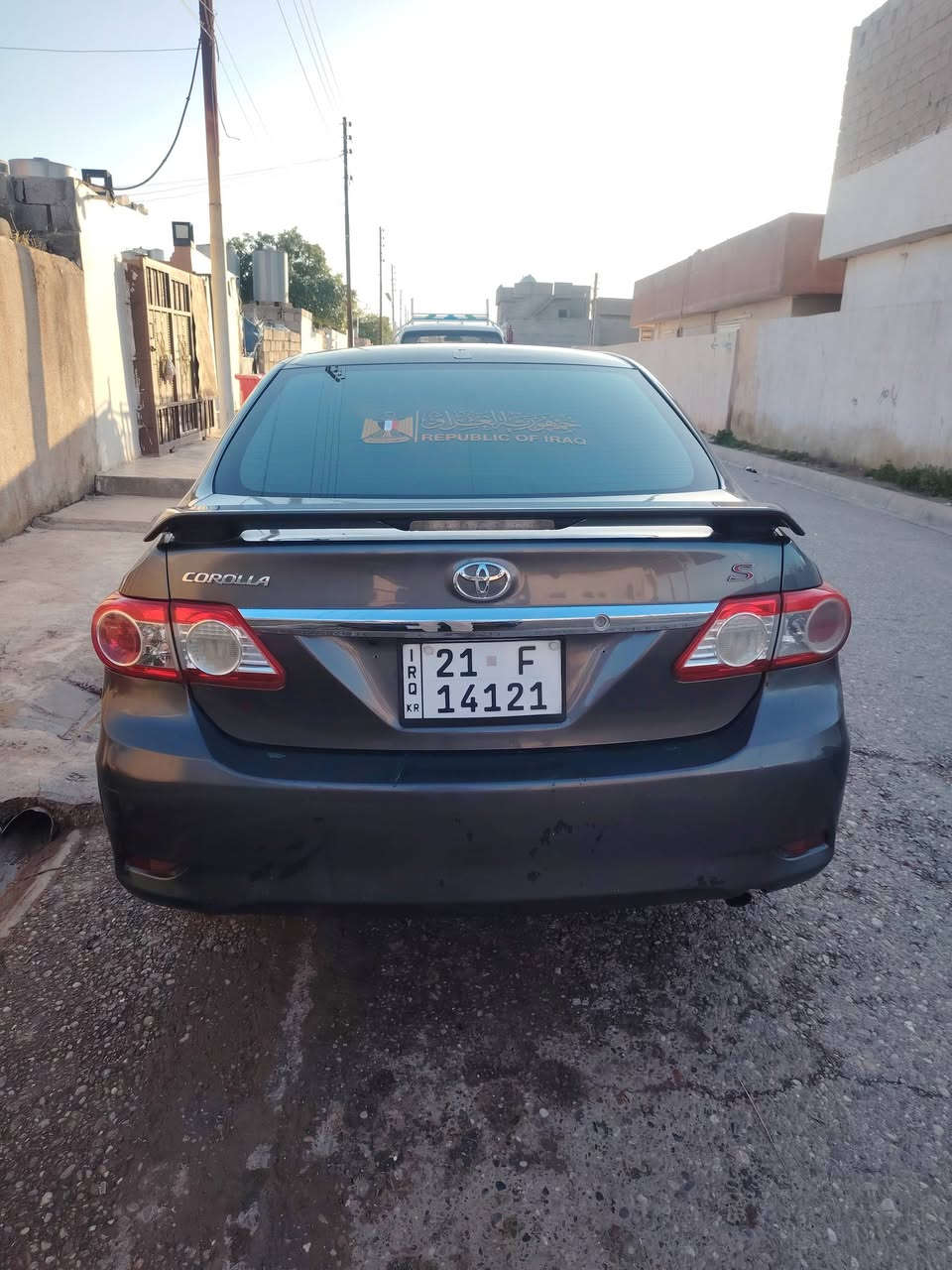 كورلا موديل 2011كندي رقم سليمانيه ل30 هزه جديده تحويل ثاني يوم 
كير مكينه صدر تايرات كله جديد كهربائيات كلها شغاله تبريد تدفئه كله شغال 
ضررها بونيد وجاملق وبيها رش 4قطع بدون ضربه سياره احلى من الصوره ومضبطه من كلشي ***********
