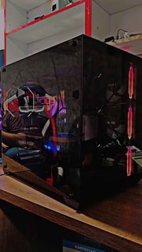 i9-14900K • RTX 5080 • ١٢٨ جيجا رام
