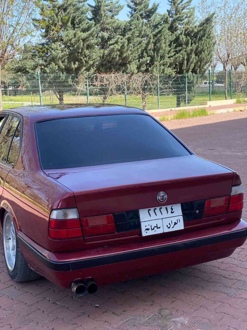 سلام عليكم بي ام 525كيريتوماتيك لون ماروني عام صباغ  جمالي كيرمحرك شراط بدون ضرب كوشن جلدكهرباي جديد تبريد بلدي تخم جلفي وأمامي جديد كهرابي شرط تحويل وكالا شرط سيارافول بدون فتحاسقف  سياراخير منا الله راقم تلفون ***********واتساب موجود اكر, نينوى
