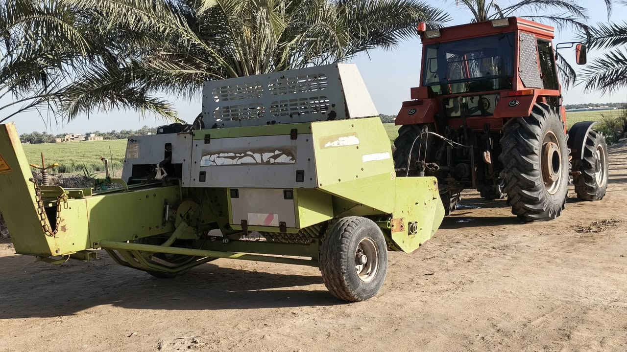 السلام عليكم مكينه وكابسه البيع المكينه تومسان حجم 95 موديل 2016 والكابسه قرش موديل 19 مديومه وكامله ابوجهك الموسم السعر وباقي التفاصيل اتصل على رقم الهاتف ***********
