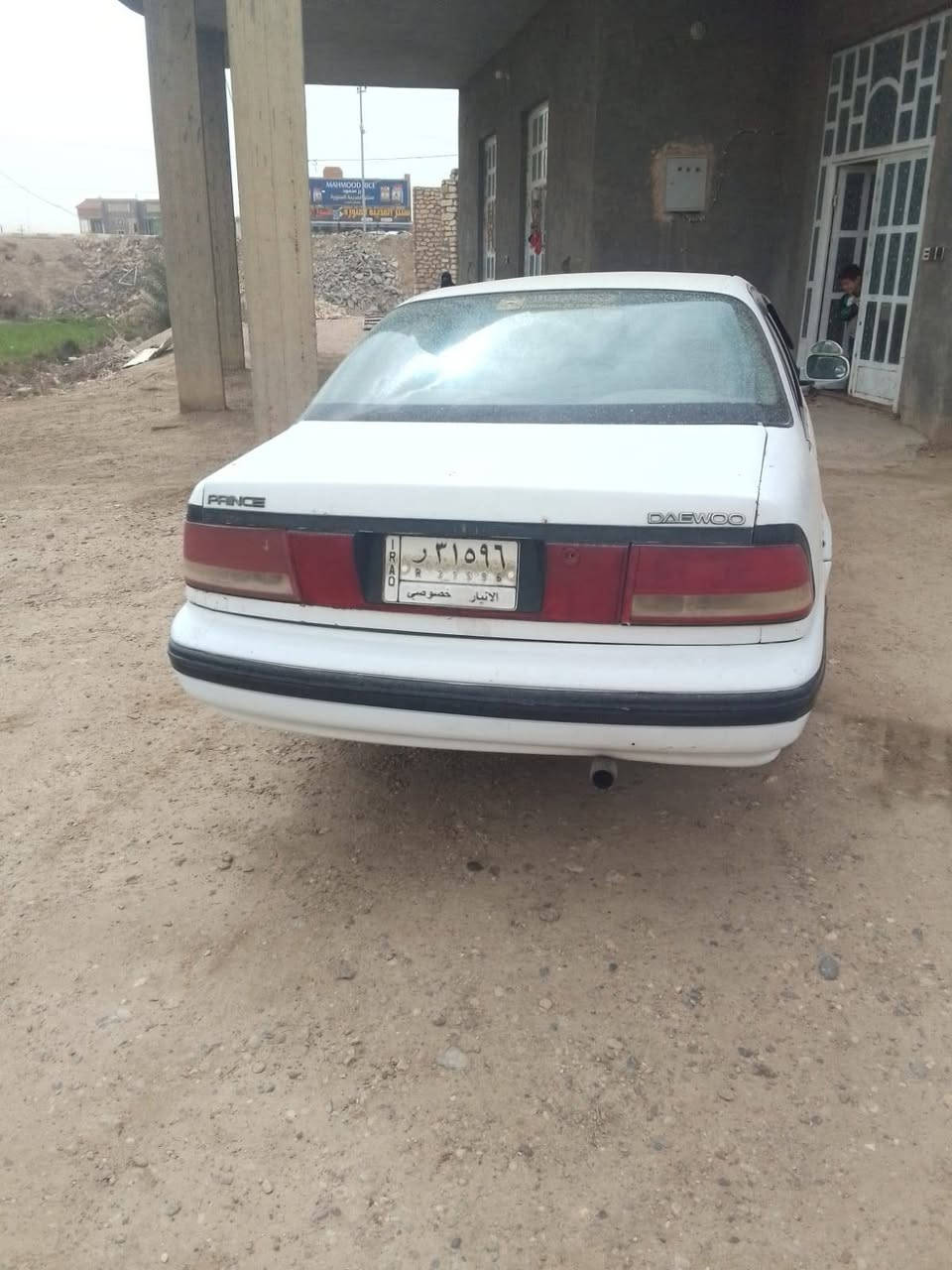 سلام عليكم ورحمة الله وبركاته
سياره برنس موديل 95سياره جديده مكفوله من الصبغ و الضربه و كفاله كير محرك كلهه جديد السعر 35 وبيهه مجال لطيبين 
مكان السياره: بغداد-التاجي 
رقم الهاتف: ***********
