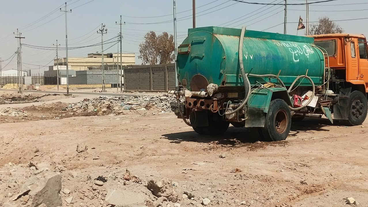 السلام عليكم  تنكر  نيسان  بي قراض حوضية  سعر 40 وبي مجال مديل 78  رقم *********** البصرة محررك بي تبخير
