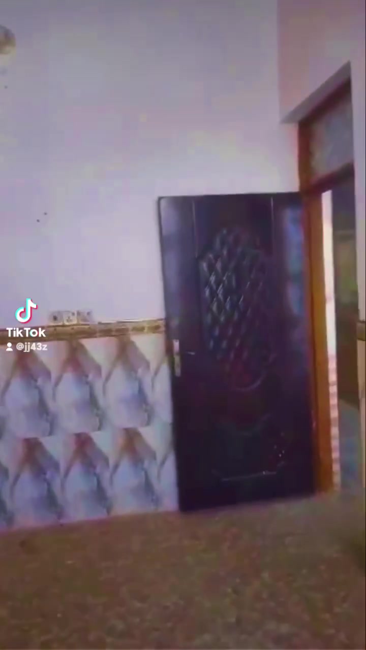 عرض 139
بيت 🏠 للايجار 100م نظيف 
السعر 250

الموقع 📌 حي نداء قرب شارع 60 العرضي الاول يم شارع جامعه كفيل

 يحتوي غرفه واستقبال و مطبخ و صاله وصحيات
@سيد مقتدى


**إذا كنت صاحب هذا الإعلان وتريد حذفه لأي سبب، رجاءا أرسل رسالة إلى الدعم الفني**