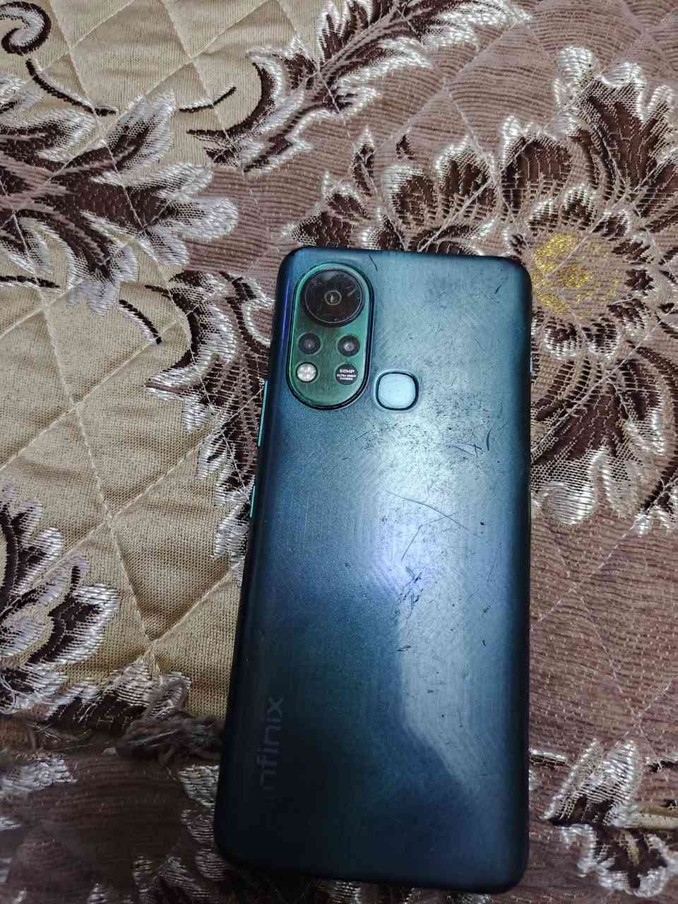 سلام عليكم جهاز انفنكس هوت 11s مبدل شاشه فقط اصليه شرط نضافه ١٠٠/٧٥ سعر ١٢٠ وبي مجال مكان كوت طشاش أو حي الحكيم ***********
