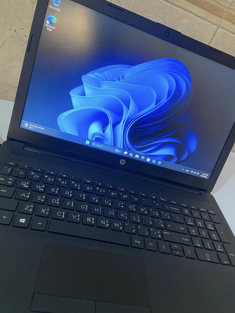 لابتوب HP للبيع نظافة 95/100 
معالج i5-10210U جيل عاشر 
كرت داخلي Intel UHD Graphics
كرت شاشة nvidia GeForce MX110
ذاكره 265 SSD الرام 4 جيجا
شاشة 60 فريم HD السعر 350 المكان اربيل


**إذا كنت صاحب هذا الإعلان وتريد حذفه لأي سبب، رجاءا أرسل رسالة إلى الدعم الفني**