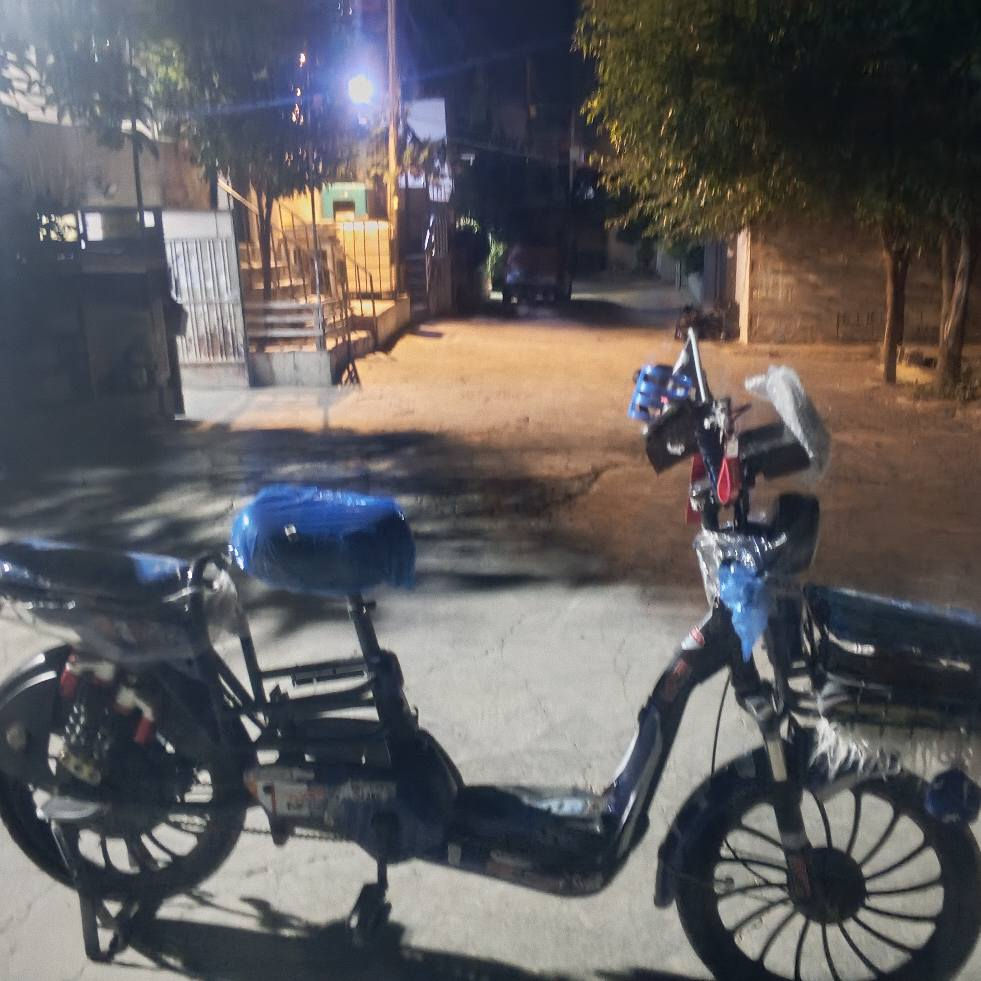 پاسکیل شاحن حەجم 20چوار پاتری لۆک دوتایەی تازە بلوتوس شەخال دەبڵ ئیشارەت شەخال بۆنرخیش 380هەزارو ماعامەلی تیایە شوێن سلێمانی السليمانية, العراق


**إذا كنت صاحب هذا الإعلان وتريد حذفه لأي سبب، رجاءا أرسل رسالة إلى الدعم الفني**