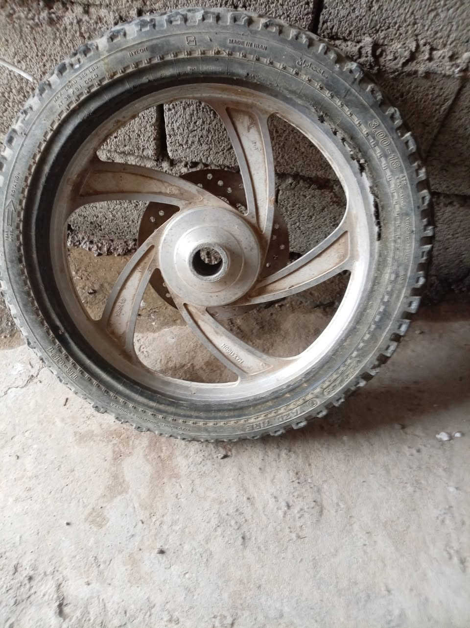 السلام عليكم ويل موطور جني بي طعگه خفيفه السعر20وبي مجال اللستفسار على الرقم ***********1
