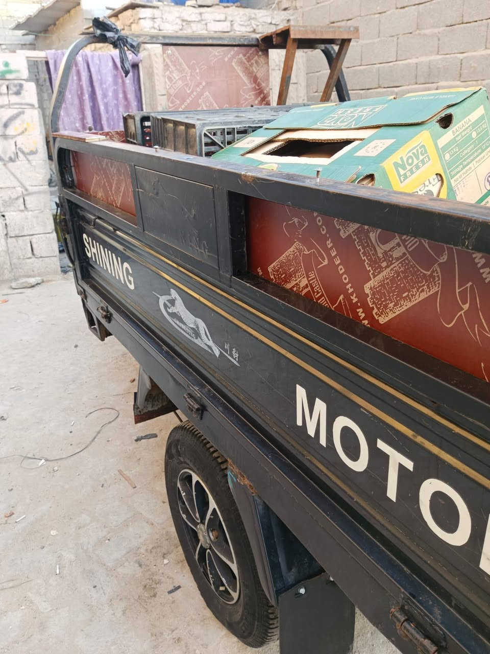 اسلام عليكم ستوته صقر مديل 2020محرك 2022ستوته مال جني الله شاهد جديده سعره 1600او بيه مجال بسيط مكاني مدينه الصدر رقم الهاتف ***********
