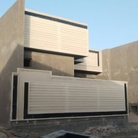 بيت للبيع • منزل للبيع • مجمع سكني • مجمع القيقاميه • بيت 200 متر • عق...