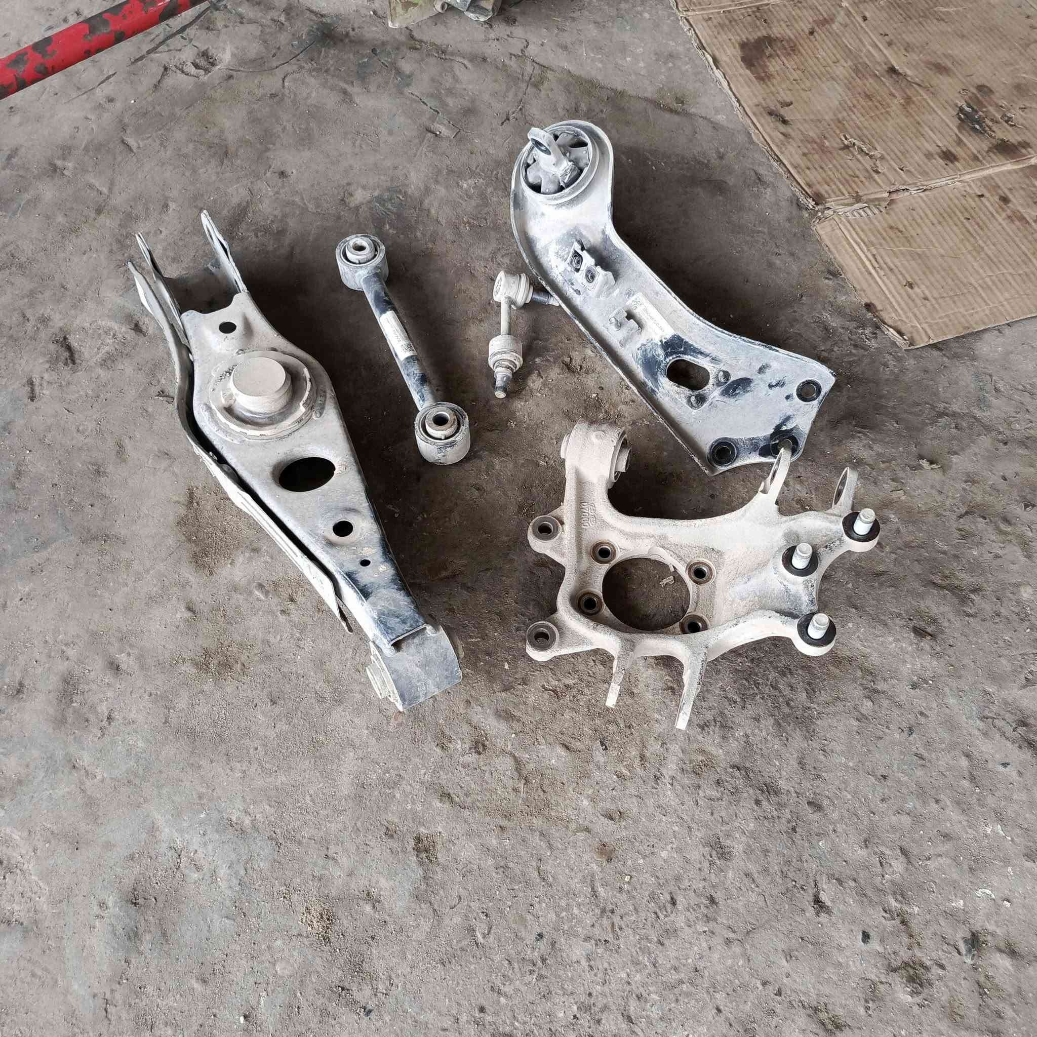 🚗🔧 كراج الأخوين لتصليح وحدادة السيارات – خبرة سنين بخدمة كل أنواع السيارات:
ياباني 🇯🇵 – صيني 🇨🇳 – كوري 🇰🇷 – ألماني 🇩🇪

✨ شغلنا مو بس تصليح… شغلنا ضمان وثقة، كل عمل عليه كفالة رسمية حتى ترتاح وتعرف إن سيارتك بأيد أمينة.

🔹 حدادة وتصليح شامل من أصغر الأعطال لأكبر المشاكل
🔹 دقة بالعمل وسرعة بالإنجاز
🔹 أسعار مناسبة وخدمة ترضي الزبون

📍 العنوان: كربلاء – حي صناعي، بلوك الأول
📞 للتواصل: ***********
