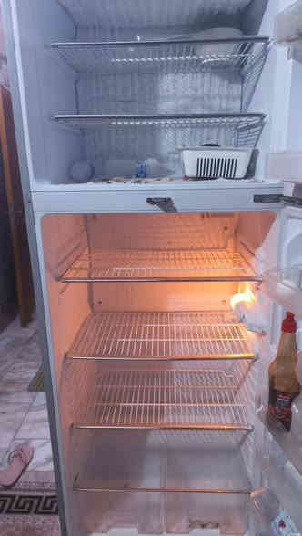 ثلاجه 500
سبلت ٤٠٠
براد ٧٥
ساعه ٢٠
لوحه ٢٠
ميز والبلازمه ٥٠على النت
الفرشه ٢٠
طباخ١٢٠
سبلت طنين سعره ٣٠٠
غساله وتماتيك ١٠٠
تخم ٤٥٠
الاتصال ***********
العنوان بغداد الزعفرانيه
