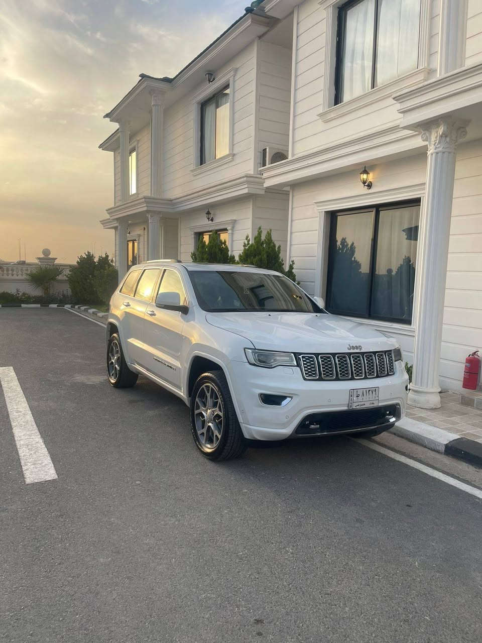 جيب أوفر لاند خليجي. موديل  ٢٠
مكفولة من كل شي
***********
بغداد البلديات
السعر 340ورقة
