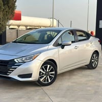 نيسان فيرسا • ٢٠٢٥ • ٢٥٠٠٠ كم