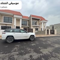 اسد بابل • ٢٠٠م • ٣ غرف