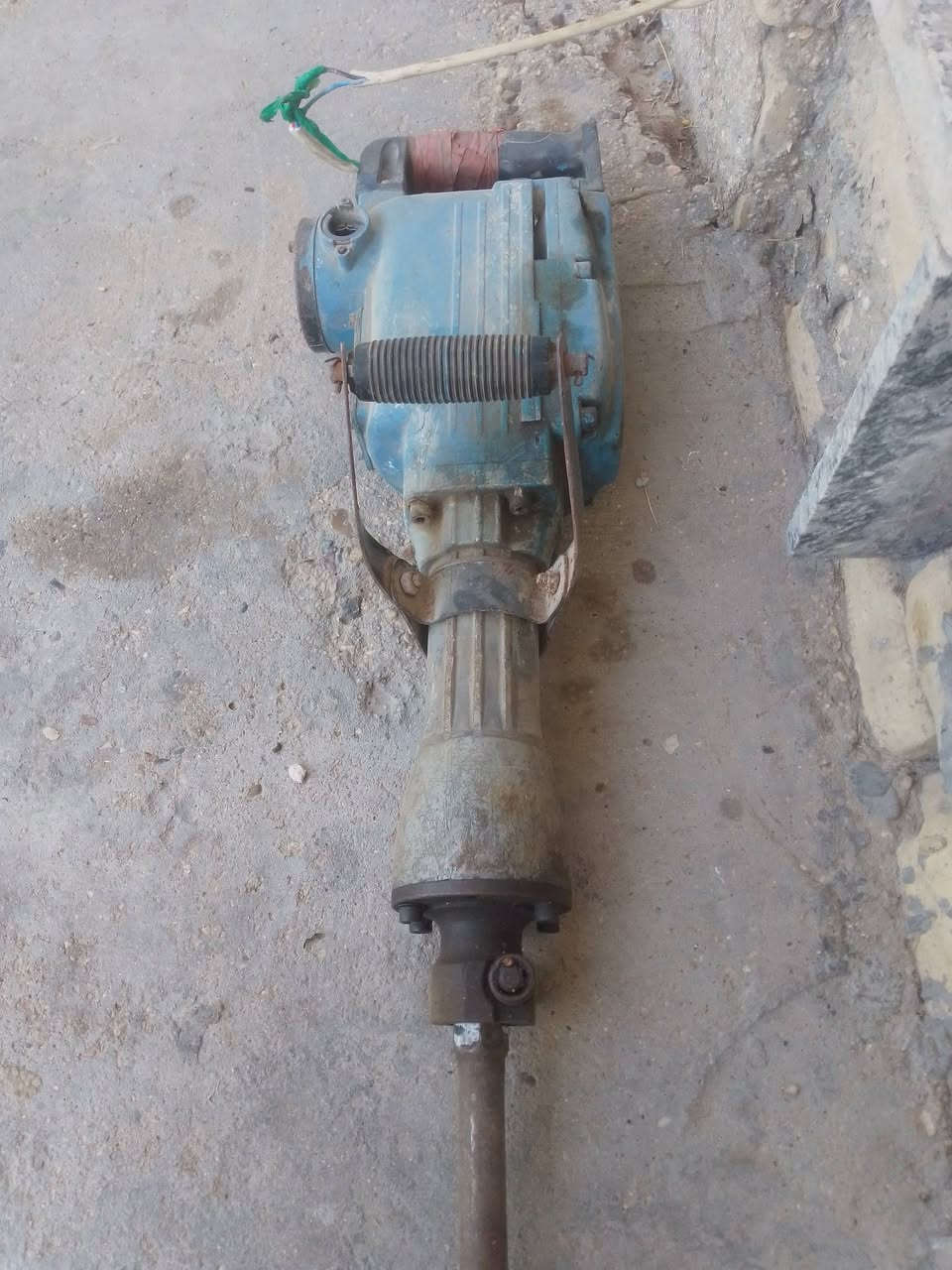 للبيع ،***********
