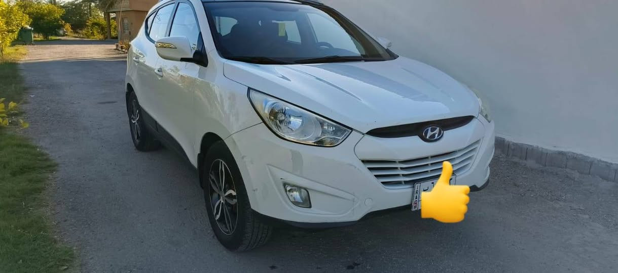 سلام عليكم
للبيع توسان 2010
خليجي مكفول ماعدا بارد بسيط بل جنطة 
فول مواصفات رقم بغداد تحويل مباشر 
محرك 2400 مرغوب 
عنوان بغداد ابو غريب
الهاتف ***********
