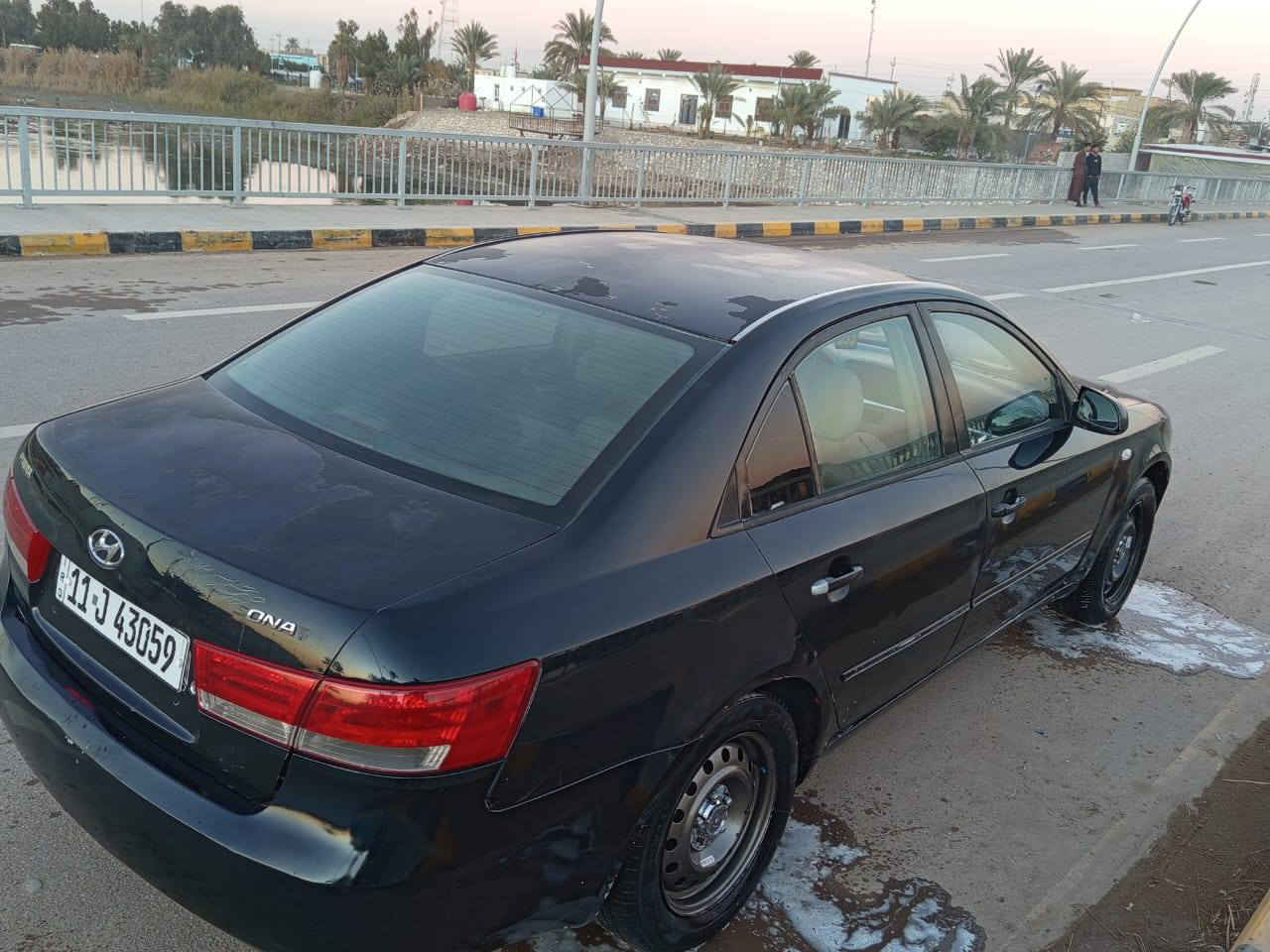 السلام عليكم سوناتا وارد كندي موديل ٢٠٠٦  السيارة بيه قطعتين تبديل ورشات صبغ بدون دواخل جاهزه السيارة كير مكينة حداديه تخم تاير بسمي هزة جديدة مكان دوانية شامية ***********  السعر ٨٨
