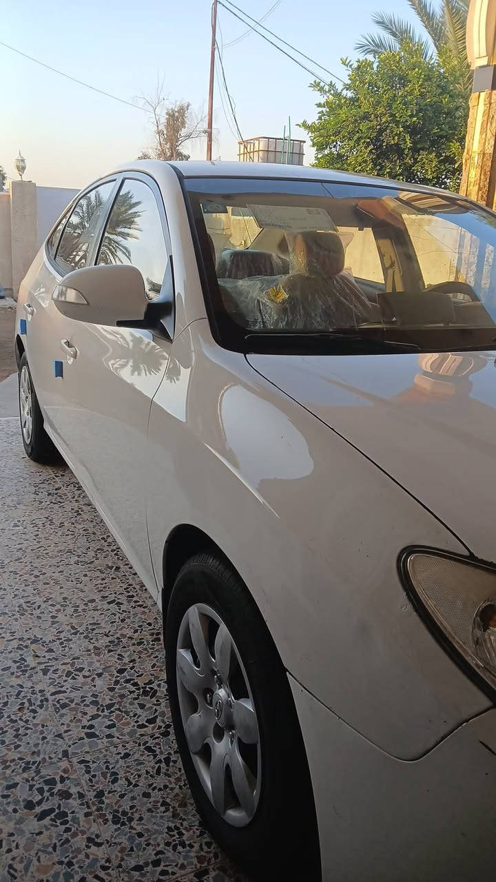 سلام عليكم انترا موديل ٢٠١١ بيهة بنيد مصبوغ جاملق أمامي  ***********
