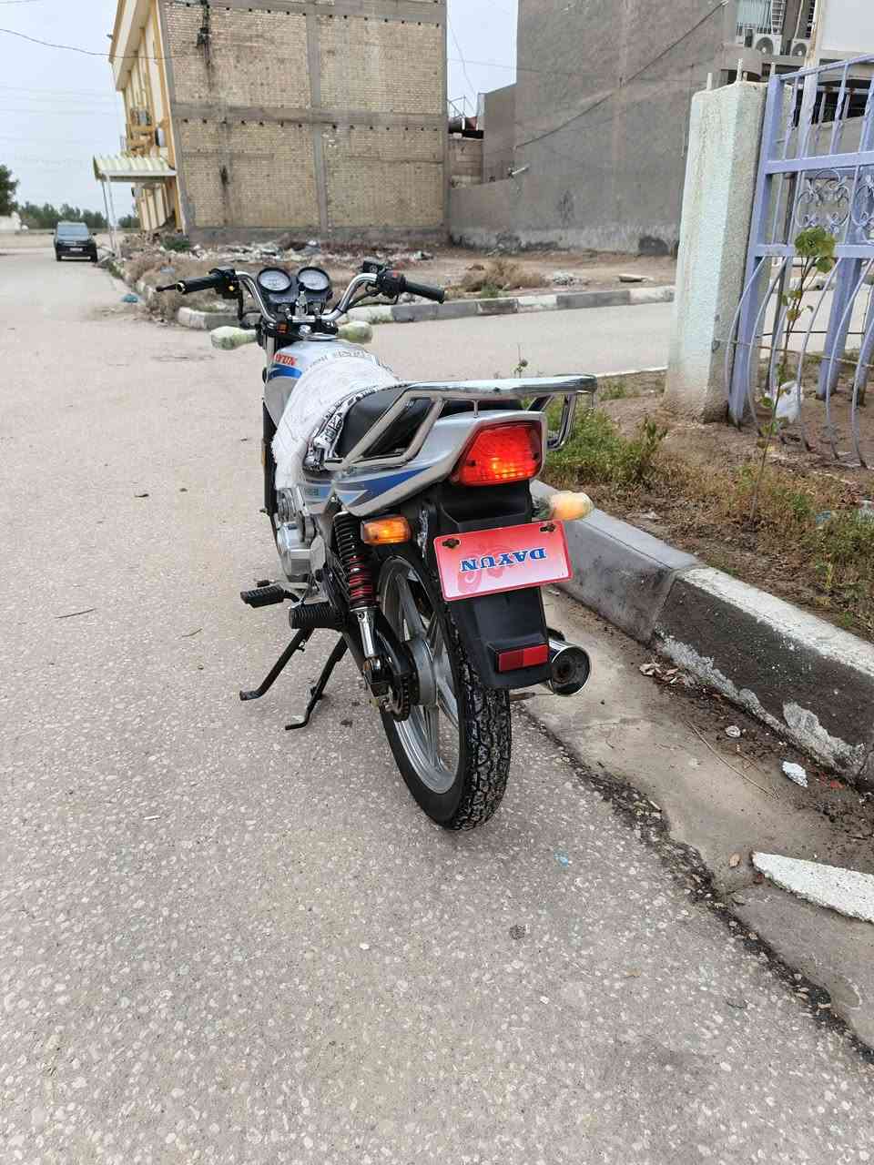 السلام عليكم دايون 2021 اوراق اصولي وصل معرض
دايون عضم اوراق اصولي وصل معرض محرك مكفول لاتبخير ولاتنقيص ابو الختم كهربائيات كلها شغاله مابيها نقص برغي  بيها شلعه ومعدل تخبل السعر  1050 مليون وخمسين الف مكاني كربلاء طويىريج

 ***********
