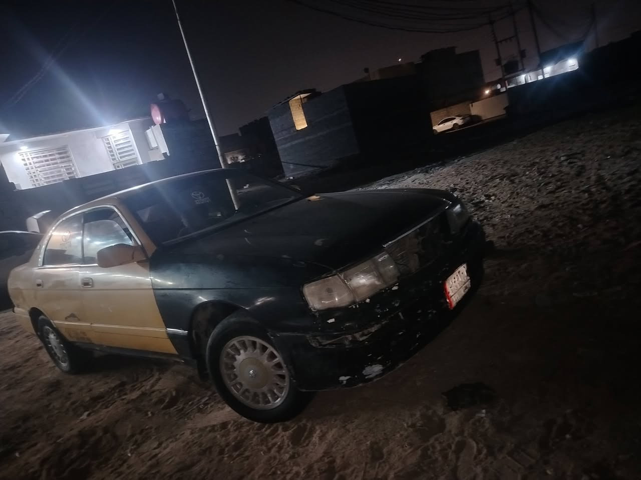 سياره للبيع رعيه ميت مكان البصره بل تنومه و سعر19و بيه مجال الطيبين ***********
