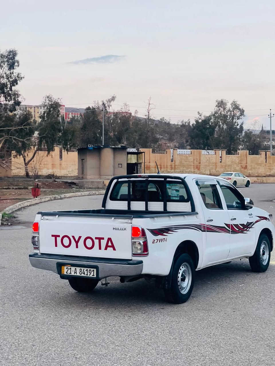 ***********
تۆیۆتا مه رزيه مۆدێل 2013 بۆ فرۆشت.
240هە زار حە قیقی زۆیشتوە   
پارچه ره شە  شاني لا ي سه كن دياريم كردوه بوياخه كه ميك عاره بانه كه شي بوياخه🌷سه ياره كي جوانه 🌷
سه نه ویتازە یە 2029🌷هه زه و فەحس و چوار تايه ي تازه يه🌷
زؤر توند تؤله بي كيشه يه يه ك دينار مه سره في تيدا نيه 🌷
ناو سور 🌷 چوار جام كاره با 🌷 ناو فؤرميكا 🌷 قولاب 🌷 ABS 🌷
عه يار لايت 🌷ئاوينه كاره با 🌷 حه ساس 🌷 كامل جوانكاري بؤ كراوه 🌷هه يكه لي زؤر جوانه 🌷 گيرو مه كينه و ته بريد  و شانسي گشت گياني به شه رت 🌷
نرخی160گەڵاو معامه له 🌷
ژمارەی خاوەن کاڵا 
***********
تكايه گؤرينه وه ناكه م كويسينجاك, أربيل
