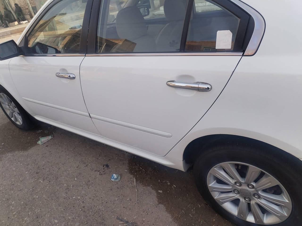 كيه اوبتمه 2010.خليجي فول مواصفات للأخير عدى البصمه مري شفط 5تجاوي وفتحه كفاله عامه عدى ذيل جاملغ الأمامي بي قليل موجود بالصوره رقم نگليزي بأسمي مراوس فقط بأحدث خليجي مكينه وكير كفاله مكان شطره
***********
