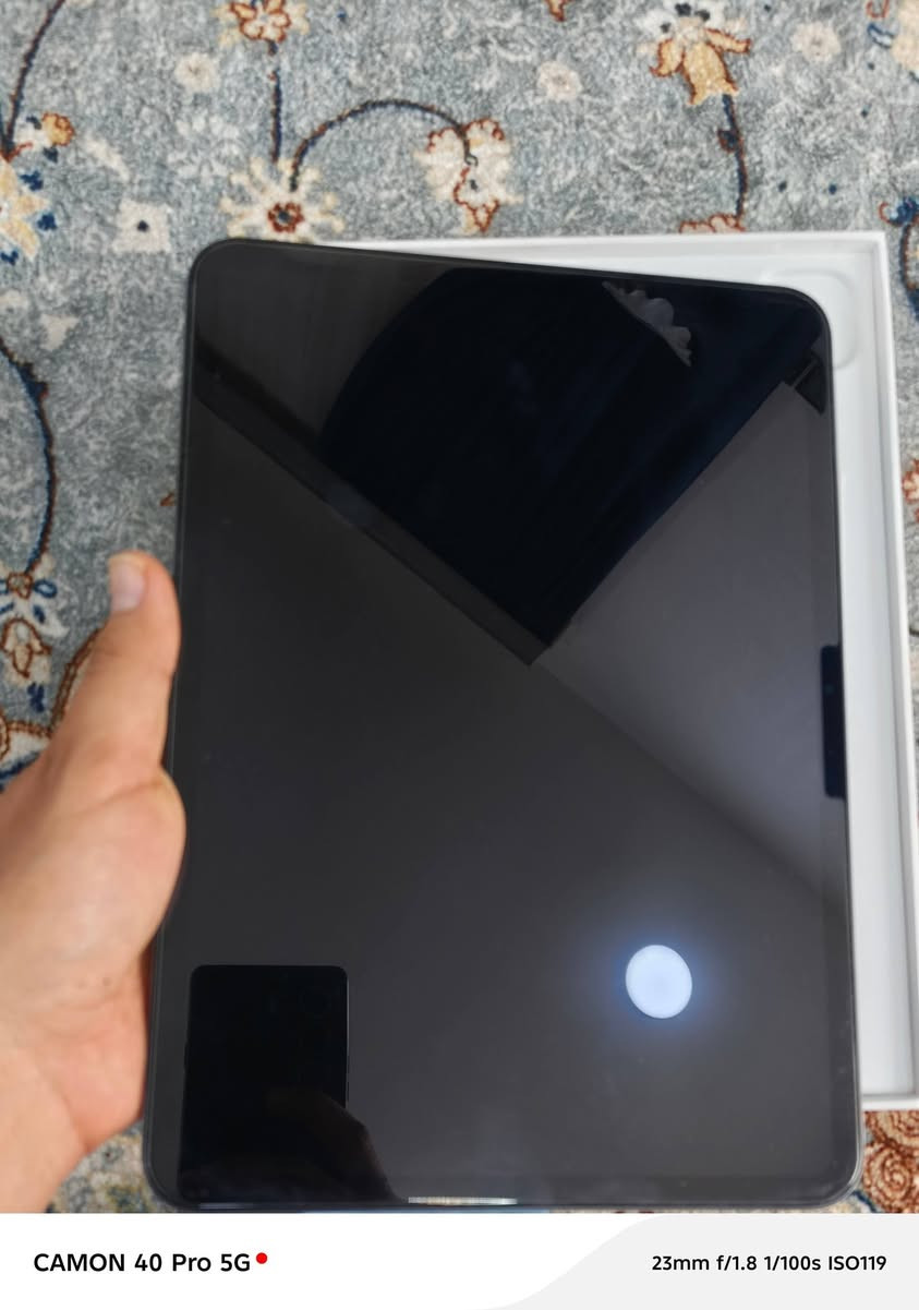 ipad 11pro M4
ايباد M4 بطاريته 95 نضافه 100 % كارتونته وملحقاته ويا 
ذاكرته 256 بعده بالضمان جديد كلش مستعجل على بيعته مكاني ناصريه وتوصيل موجود 
***********
