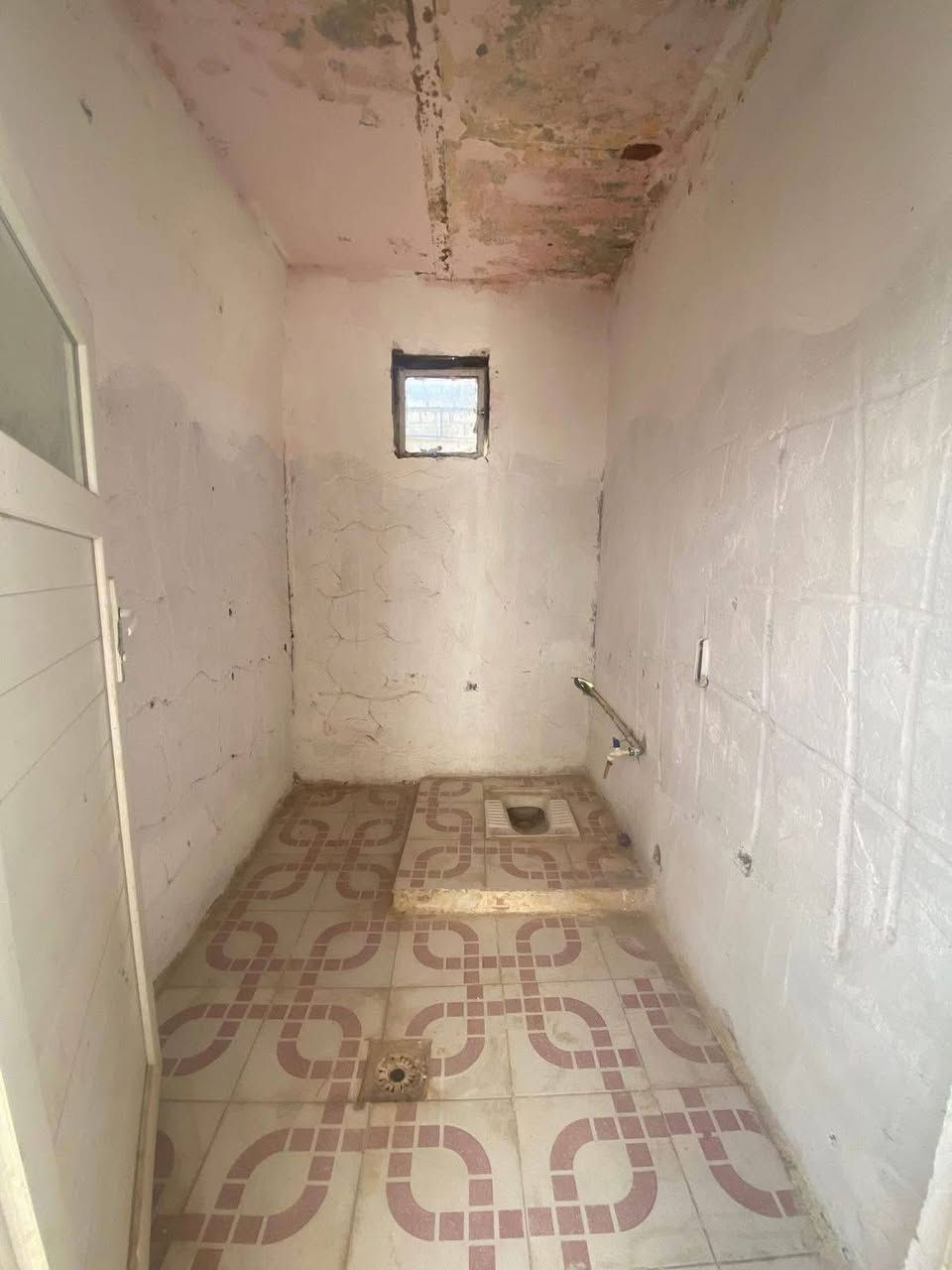 بيت للايجار طابقين حي الجامعة مجاور مطعم ايوب بيت جبير مال عائله جبيره للإستفسار الاتصال ع صاحب الدار او المراسله ع الوات ساب ***********
