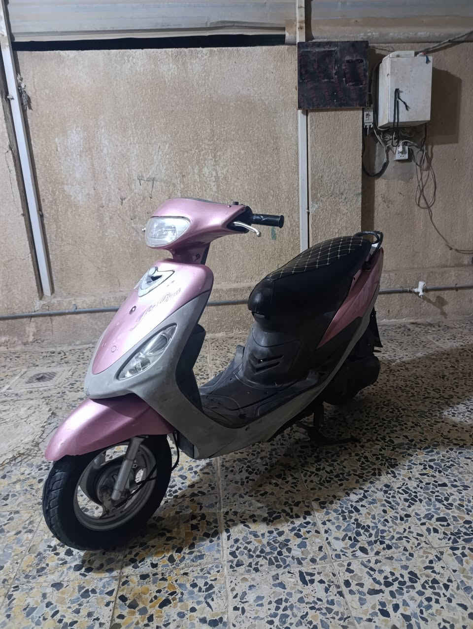 ماكس منغولي للبيع دراجه مفتوحه مره وحده يم علي ياماهه نضيفه ب400 وبيه مجال بسيط


**إذا كنت صاحب هذا الإعلان وتريد حذفه لأي سبب، رجاءا أرسل رسالة إلى الدعم الفني**