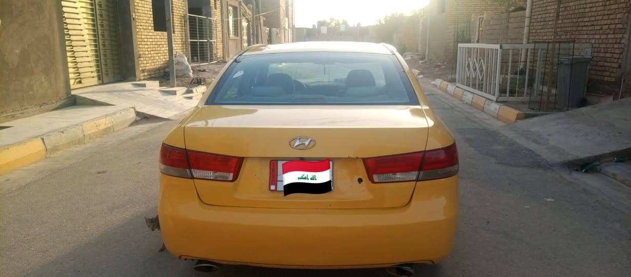 السلام عليكم
سوناتا تكسي 2008 
ادوات ادوات
ارقام و سنويه الماني
كصة جنطة 
مكينه گير حداديه بالكارتون 
تخم تاير جديد
فتحه سقف
شاشه كبيرة 
كامرة
كهربائيات جاهزه 
دواخل بيجي
تبريد ثلج 
العنوان : الناصريه 
السعر : 37$
مكلف بالنشر 
للتواصل : ***********
