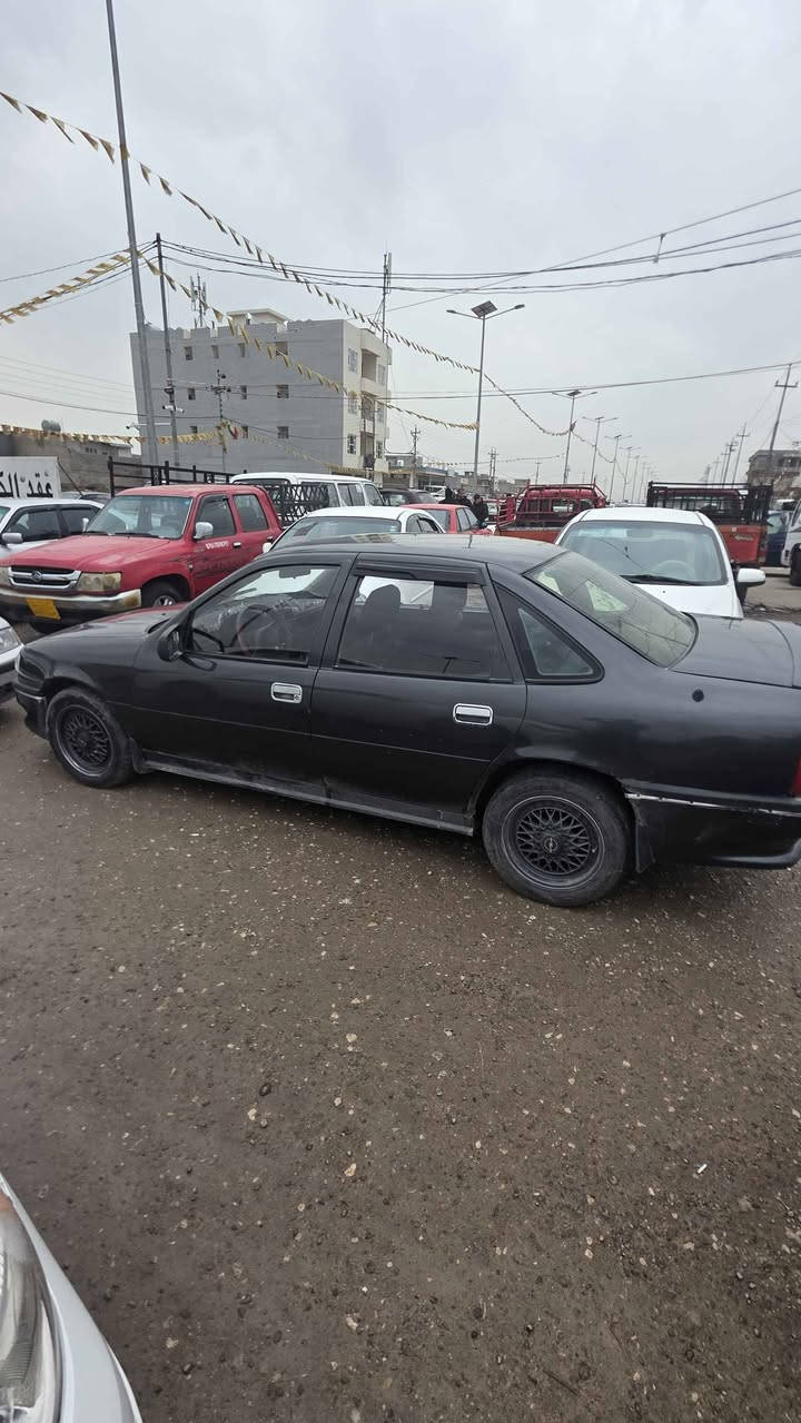 وپل فيكترا مودئل 1990  كئر عادي ماكينه 18 بئ دعم عام به خ بو جواني تحويل شه رت سعر 35و مه جال....
 رقمئ خوداني *********** دهوك, العراق
