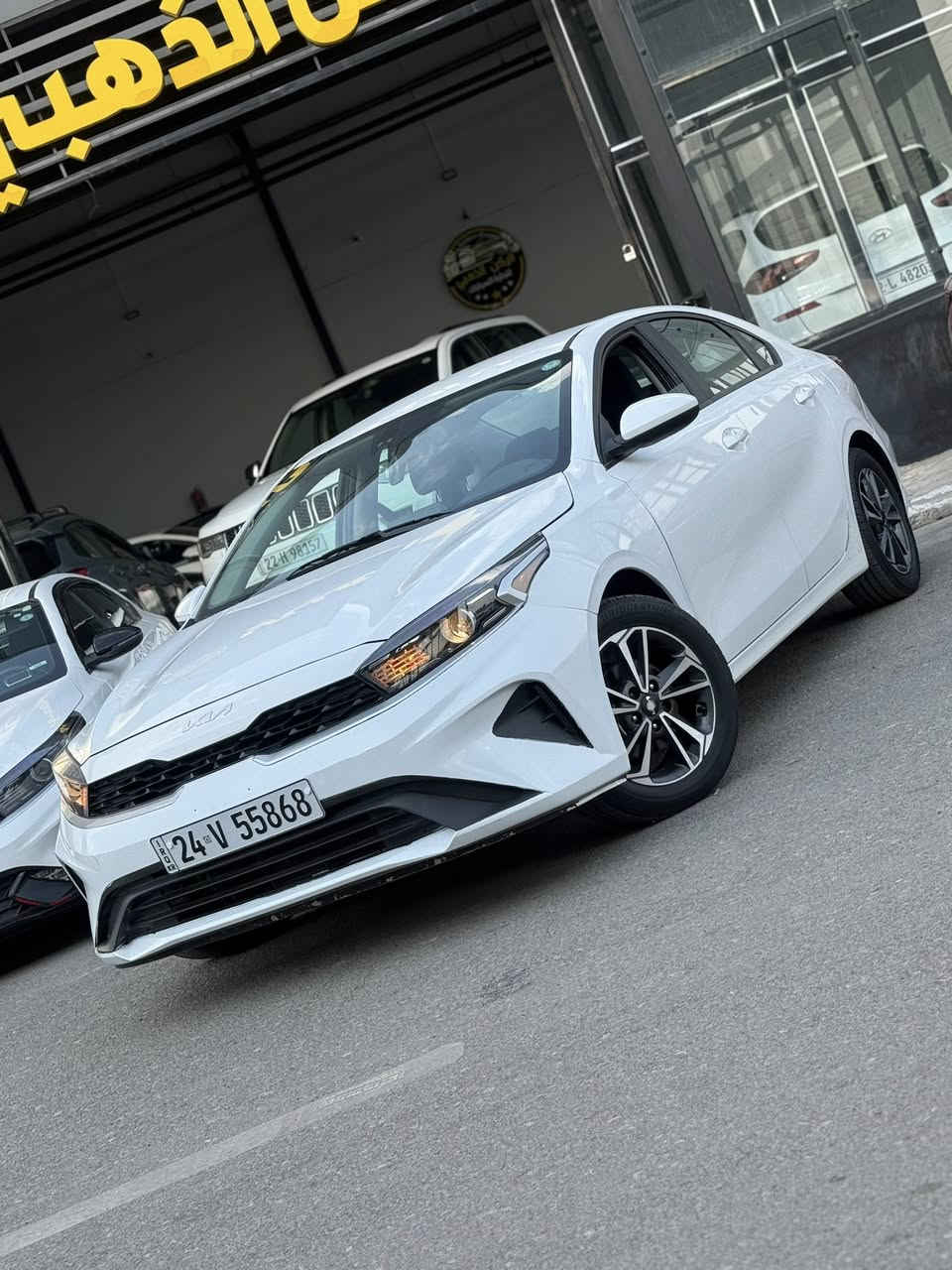 🚗 للبيع: كيا فورتي LXS موديل 2024 
📍 مكان السيارة :  موصل مدينه المعارض الجديده 
معرض الركن الذهبي 
📞 للتواصل: واتس اب    ***********
                                              *********** 
🛠️ المحرك: 4 سلندر 2000 دوش المرغوب
السعر 143🔥🔥
⚙️ المواصفات:

• شاشة كبيرة وكاميرا
• CarPlay و android
• تحكمات ستيرن
• أوتو ستوب
• قيادة ذاتية
• تحديد سرعة وتحديد مسار
• رادارات أمامية وجانبية وخلفية
• مثبت سرعة
• مانع انزلاق
• 3 انضمة قيادة

⚠️ أضرار السيارة: 3 قطع صبغ 
• جاملغ وربع بوند مع جاملغ خلفي 
بدووون دواخل 
ايربك ستيرن 

📌 تفاصيل إضافية:

• لون السيارة ابيض 🤍
• الكير والمحرك بحالة ممتازة – شرط الفحص
• صدر وخلف "بلادي"
• الرادار وحجر البيئة والكزوز  كلها أصلية
• السيارة بحالة ممتازة وبدون مصاريف

