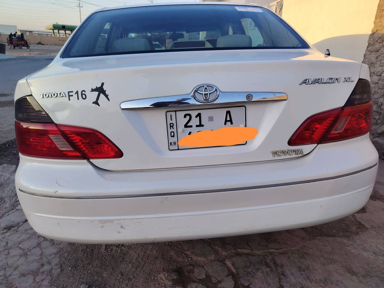 ياالله السلام عليكم  افلون 2001
سياره حلوه وكاعده ومابيه اي نقص سياره جاهزه من كلشي  تبريد تدفئه شغاله  كهربائيات كله شغاله حداديه جديد 
سياره بسمي شرط التحويل  
السعر 110$وبيه مجال بسيط  
رقم تلفون ***********
رجأ الي مو شراي لا يتصل 
مكاني صلاح الدين الضلوعيه
