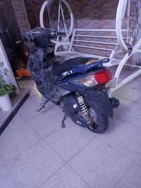 سكنس فحل نوزل خطين دراجه مكينه ممفتوحه كهربائيات شغاله كامله الدراجه ي...