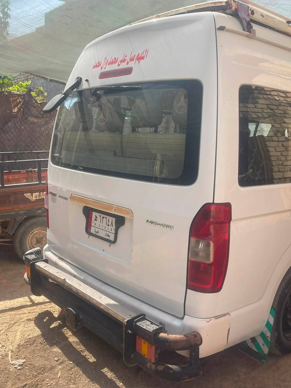 السلام عليكم شباب جنبي عالي موديل 17سياره جهازه كبل لشارع تبريد محور كير مكينه اكسل مكفولات السياره بيه شويه صبغ مثل ما وضحت الكم بلفديو السياره مشروع وطني بسمنه 
***********
