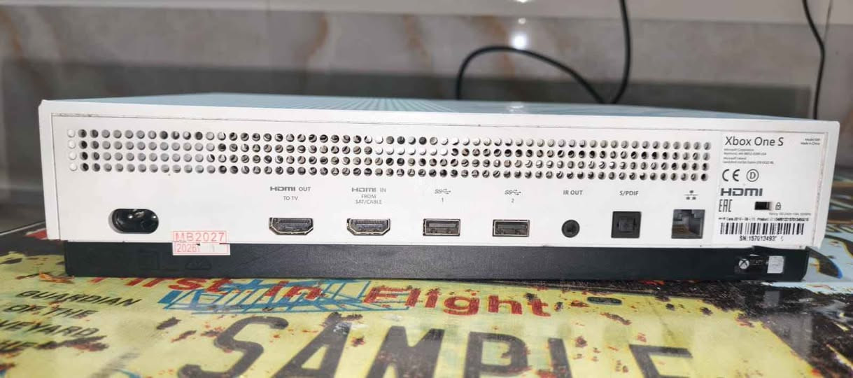 Xbox one s 1 TB
جهاز نظيف مابيه خلل قبل ٣ اسابيع خلص الاشتراك كيم باس مالته وياه يده مال سيرس نظيف مابيها خلل فقط الشحن تحتاج تطبك الواير حتى تاخذ شحن اما الباقي مابي شي  الجهاز مفتوح لغرض التنظيف وادائه كلش مستقر وحلو سعر ١٥٠ وبي مجال ، عنواني ناصرية مركز - نهاية شارع ابو لبنان ناصرية, ذي قار


**إذا كنت صاحب هذا الإعلان وتريد حذفه لأي سبب، رجاءا أرسل رسالة إلى الدعم الفني**