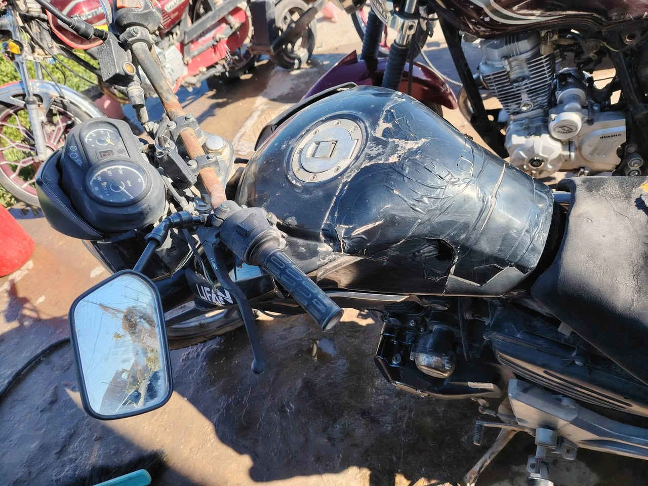 دراجه ناريه ليفان موديل 2017
كير ومحرك جديد

جاهزه وشغاله ما ناقصها شي

محرك 200  cc

الاتصال على الرقم ***********

مكان الانبار الرمادي البوذياب
