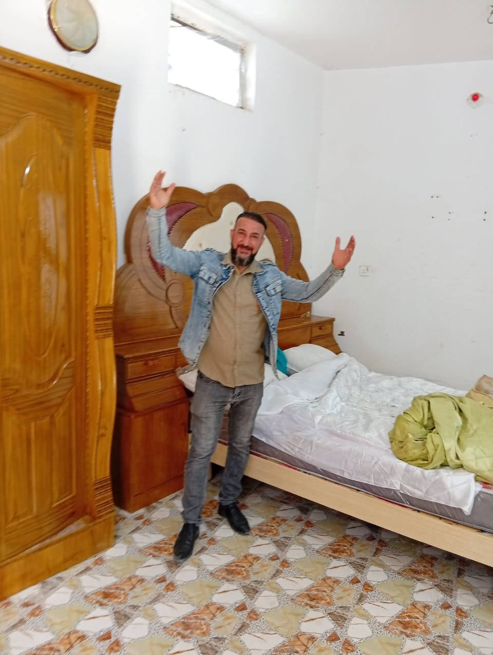 الحمدلله والشكر لله تم توفير غرفه اليوم خادمكم ميثم البياتي ***********يا الله ***********
