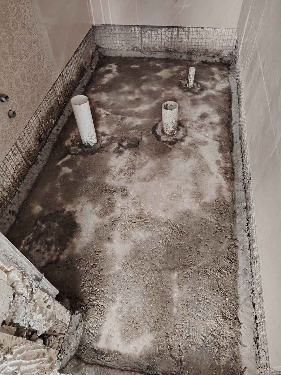 السلام عليكم

يوجد كوادر عمل ماده عازل للرطوبه
 حمامات ومطابخ أسطح 
شرط الفحص قبل التسليم
المكان بغداد الكرخ
واتساب ***********
