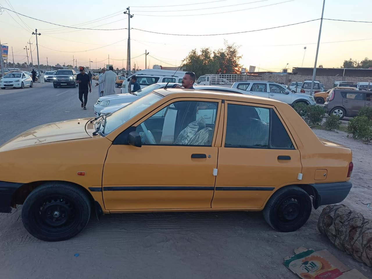 سايبه ٢٠١٥ رقم بغداد انكليزي تحويل مباشر سياره مال جناي نضافته فول السعر ٣٢ وبيه مجال للشراي العنوان كربلاء طوريج *********** سياره احله من الصوره نضافته ١٠٠
