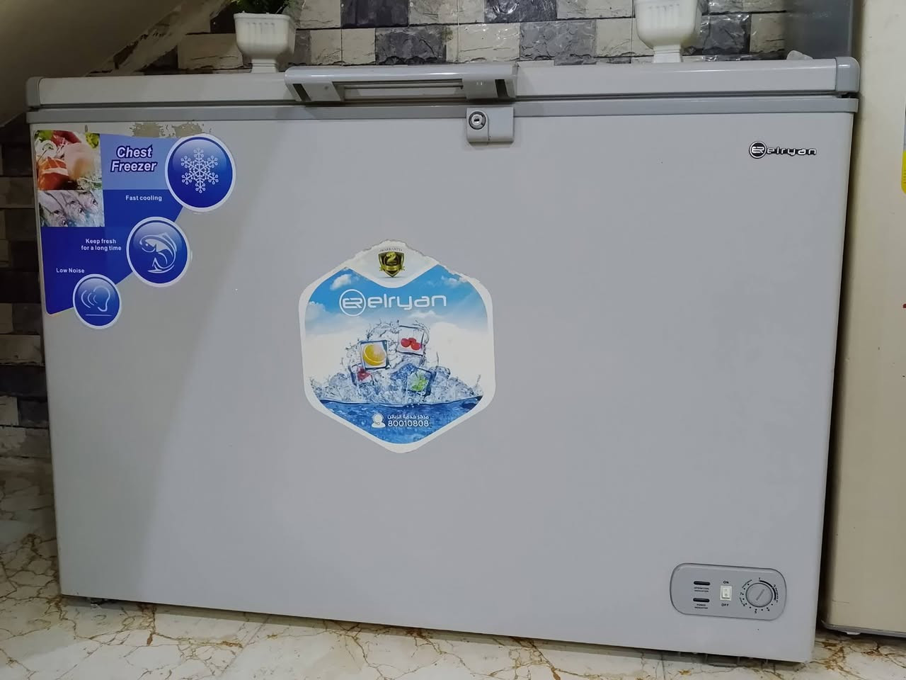 اسلام عليكم مجمده جديده كلشي مابيهه مكفوله من كلشي بيهه بس اوتماتيك الي يحول عاطل تصليحه ب١٠ الف دينار سبب البيع ضرف 
نضافه ١٠٠/١٠٠  الشراي يتصل عل الرقم *********** 
المكان كربلاء الابراهيميه
