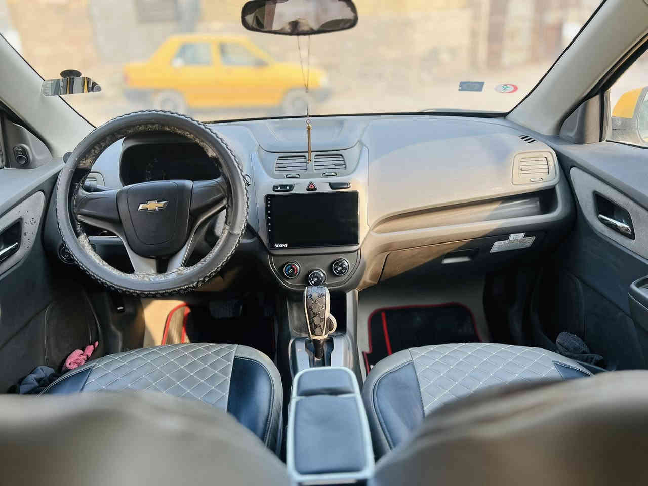 لون اصفر بلادي 

📌 رقم إنگليزي بصرة مشروع وطني

📌 سنوية لـ 2030

📌 هيئة + غرامات مصفرة 

📌 تحويل ثاني يوم 

دواخل نظيفة

كشنات جلد 

شاشة + كامرة 

بيها بارد + باب جهة اليمين الخلفي مبدل 

سيارة نظيفة جداً 

گير + مكينة + حدادية + تبريد (( كفالة ))

جاهزة للأخير ما بيها اي نقص 

السعر 77 وبيها مجال 

للاستفسار 

***********

مكاني : البصرة - الهارثة
