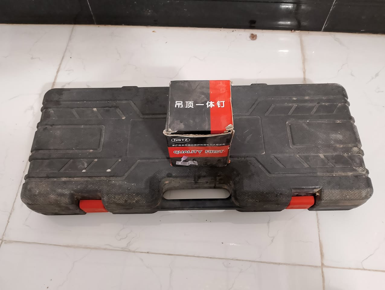 مسدس طلقة  
وجكوج  هزاز   للبيع    للاستفسار***********.....***********
