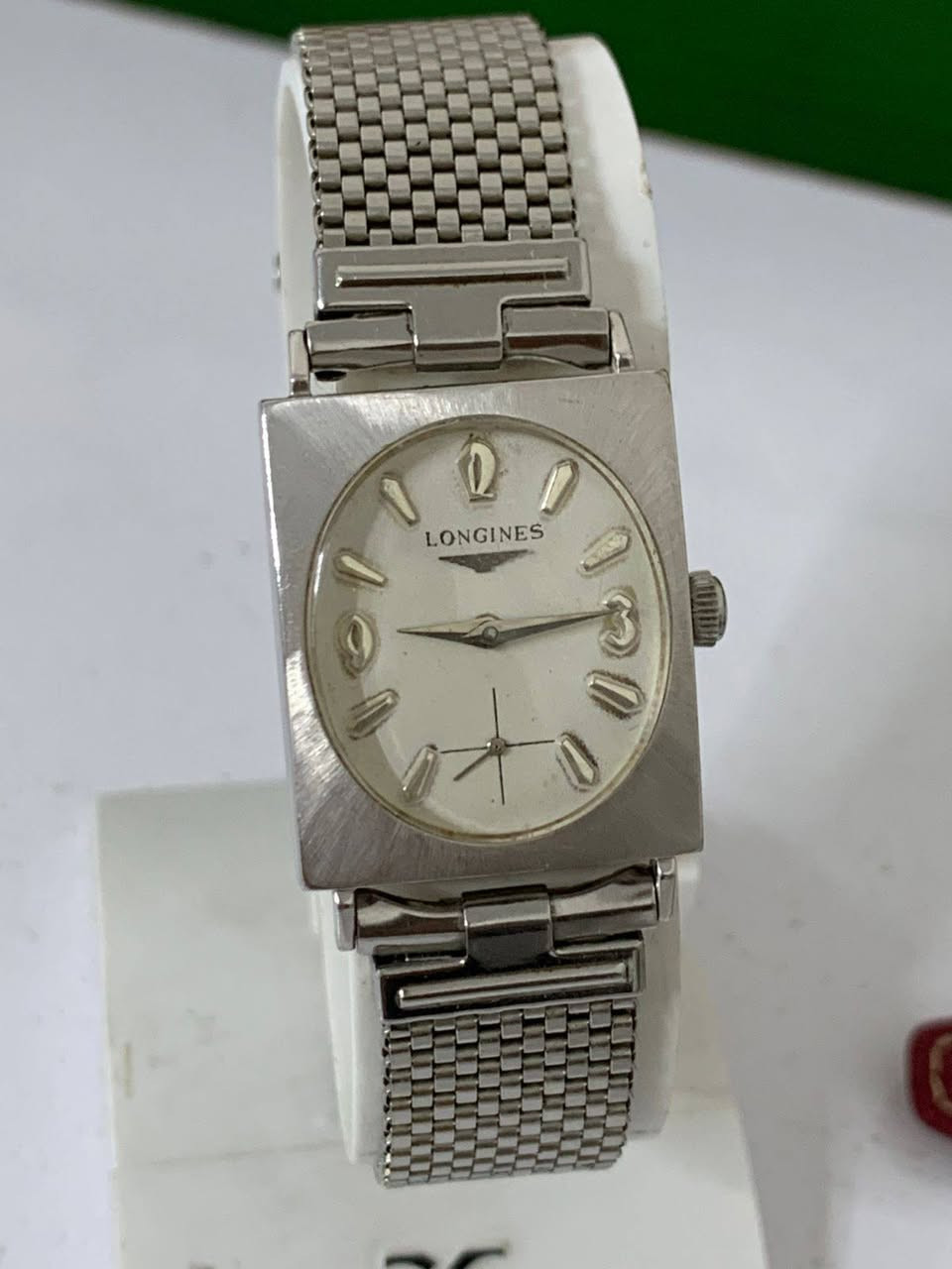 فريدريك اوتوماتيك قطر 40
اترنا اوتوماتيك قطر 36 ابعاد 40 تلبيس ذهب 20
زودياك اوتوماتيك
رومر نوادر اوتوماتيك قطر 38
لونجين نوادر نصب تلبيس ذهب ابيض 10
اينكر سويسري اوتوماتيك تلبيس ذهب 20
***********
