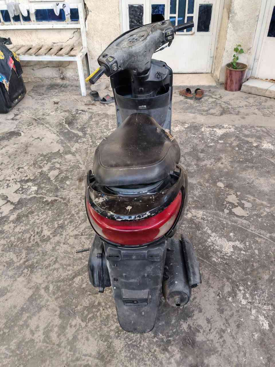 بريز بلادية نكره السعر 300 المكان منطقه الشماعية الرقم للاتصال ***********
