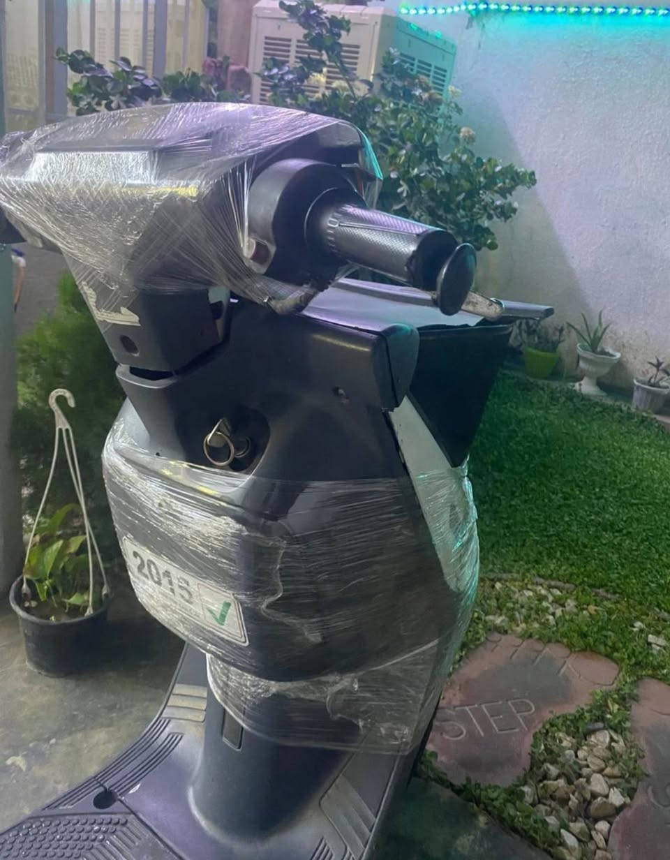 سلام علیکم اخوان للبيع دراجه ياماهه مابي عيب شغال شرط من كل شي تايرات جديد بدون نقص سعره 250الف بي مجال للطيبين عنوان كركوك شراي ***********
